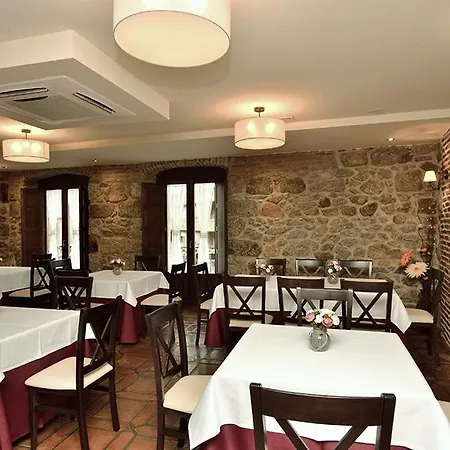 Hotel El Estanco El Hoyo de Pinares